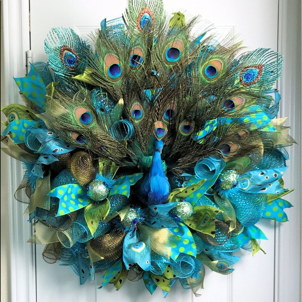 🦚Come On In And Shop!🦚